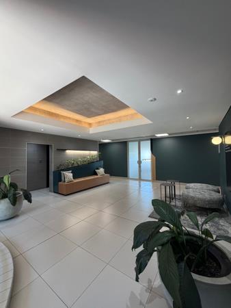 224.9 m² Commercial space