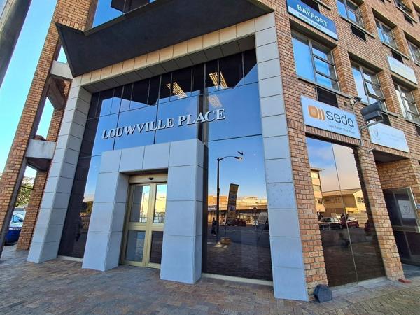 794  m² Office Space