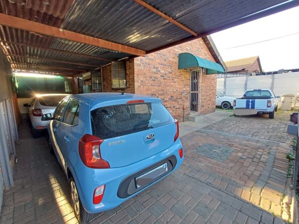 2 Bedroom House