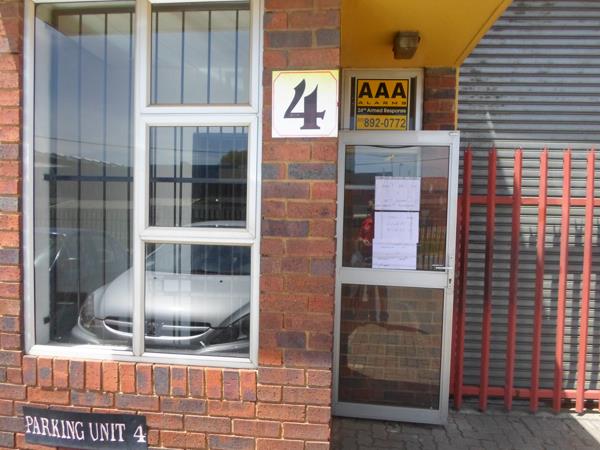 190  m² Commercial space