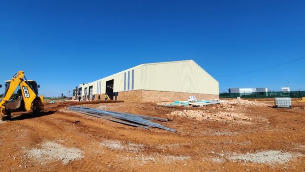 1 920  m² Industrial space