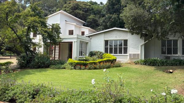 750  m² Office Space