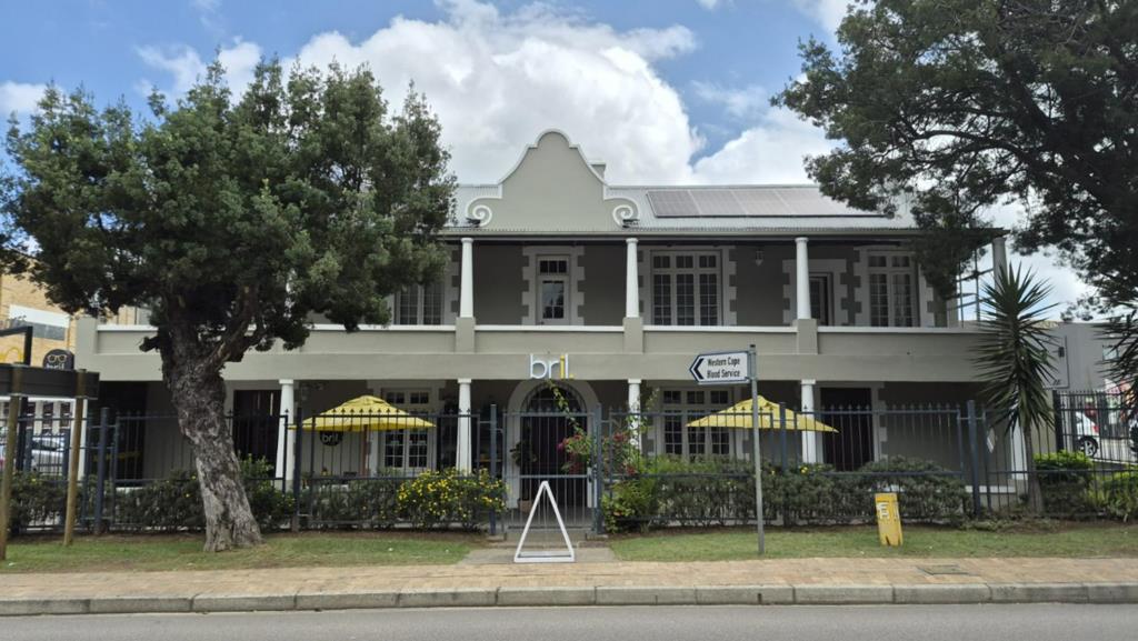 189 m² Commercial space