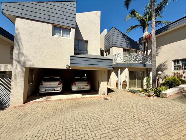 4 Bedroom Townhouse