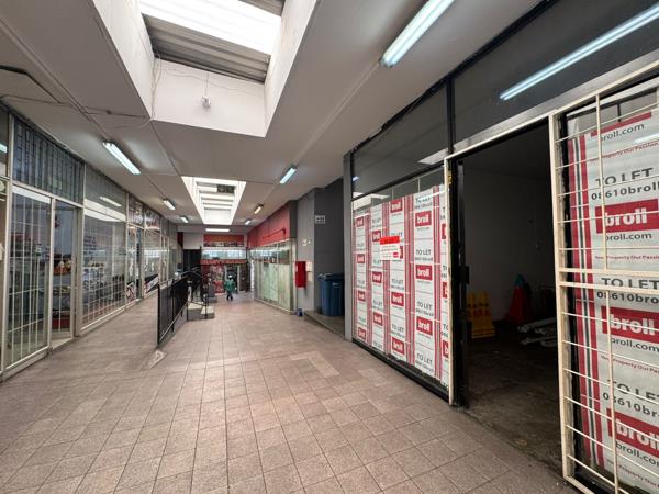 56.3  m² Commercial space