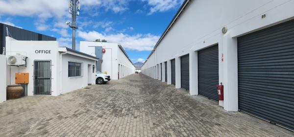 8  m² Commercial space