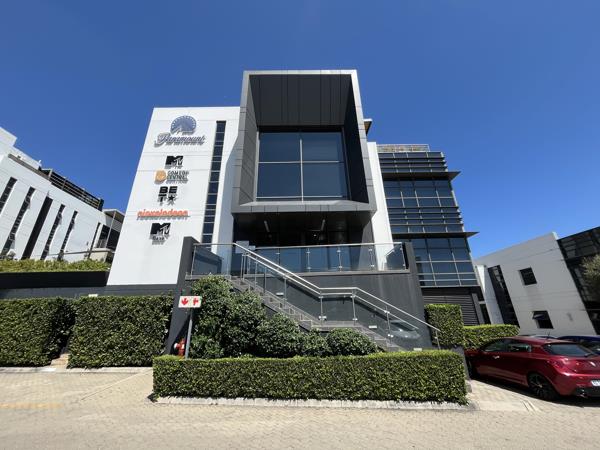 2 095  m² Commercial space