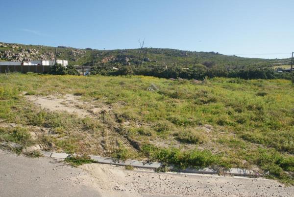 894 m² Land