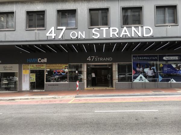 43  m² Commercial space