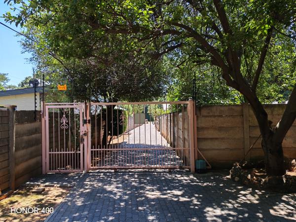 1 Bedroom Garden Cottage