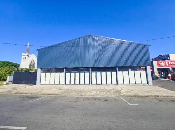 605  m² Commercial space