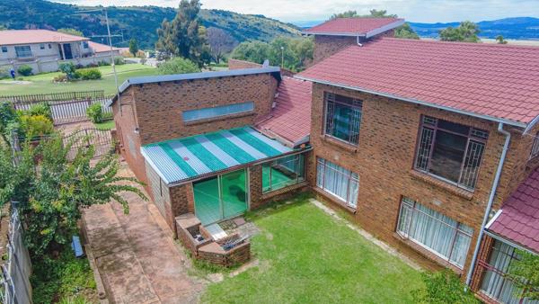 5 Bedroom House