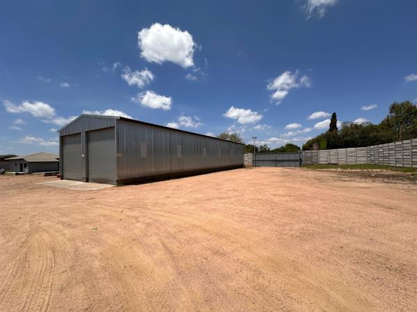 8 100  m² Industrial space