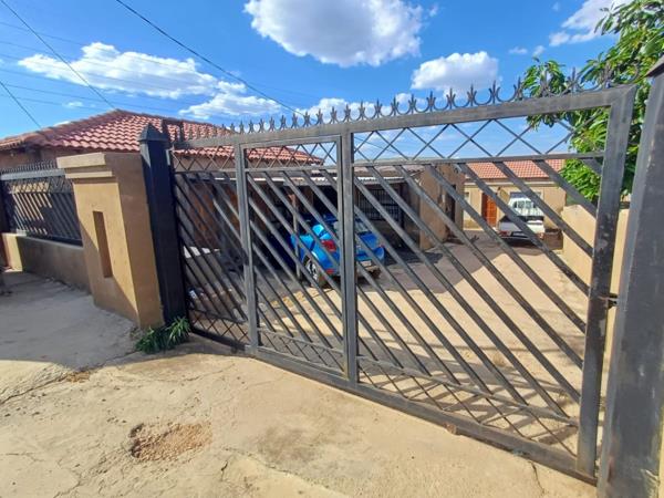7 Bedroom House
