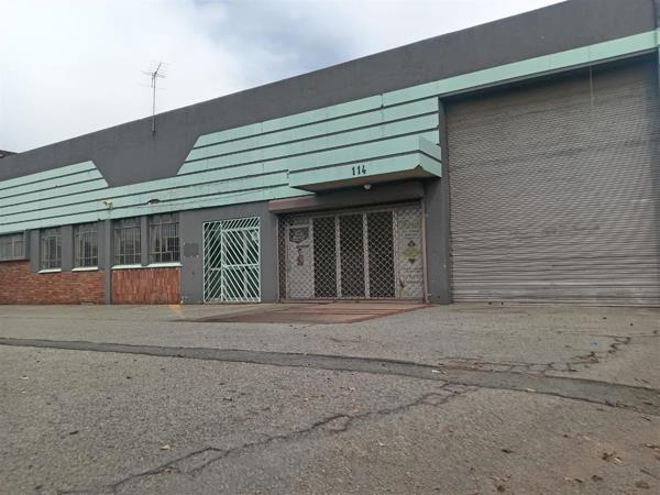 1 319  m² Commercial space