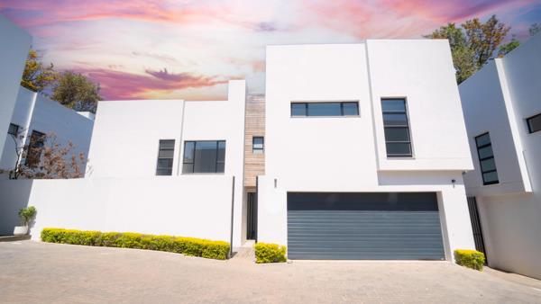 4 Bedroom Townhouse