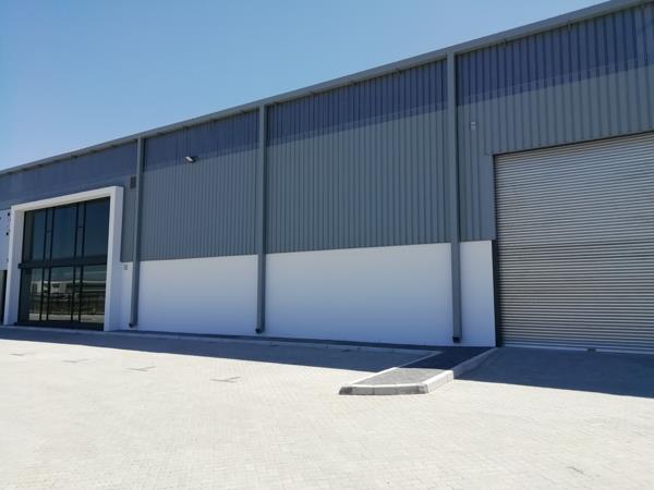 751  m² Industrial space