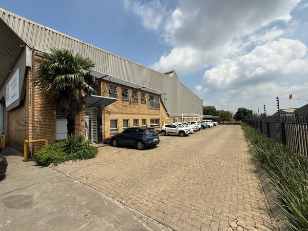 1 850  m² Industrial space