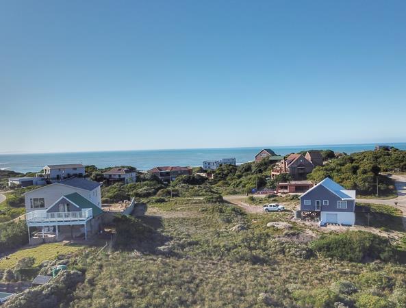 720 m² Land
