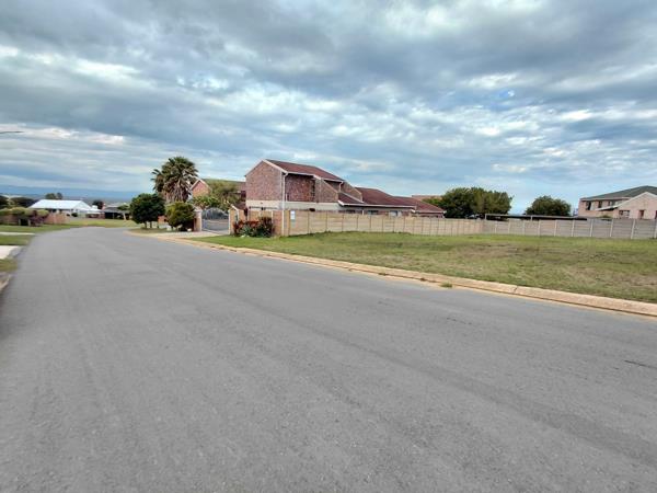 630 m² Land