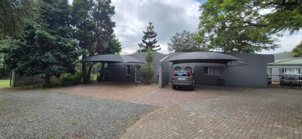 7 Bedroom House