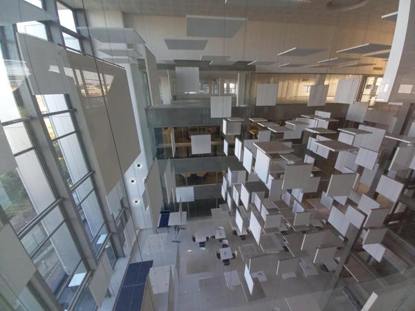 282  m² Office Space