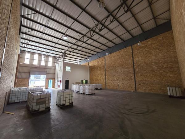 453  m² Industrial space