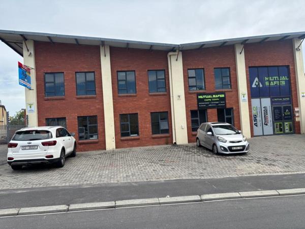 1 067 m² Industrial space