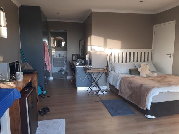 1 Bedroom Garden Cottage