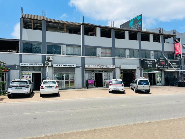 80  m² Commercial space