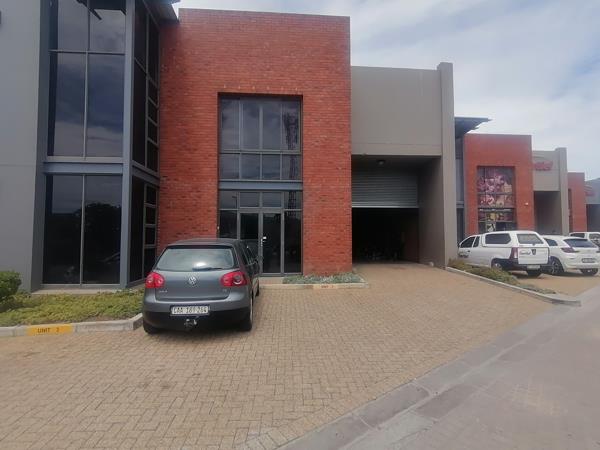 519  m² Industrial space