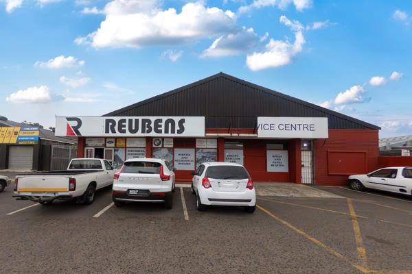 450  m² Commercial space