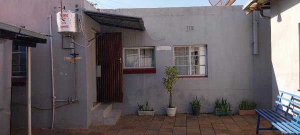 1 Bedroom Garden Cottage