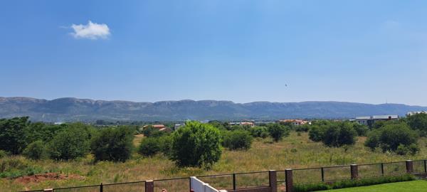 1 134 m² Land