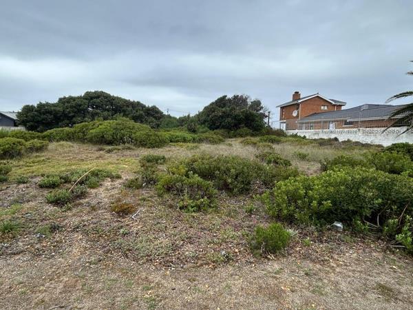 714 m² Land