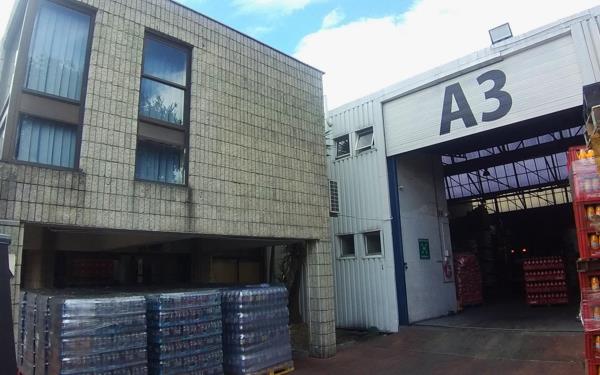 759  m² Commercial space