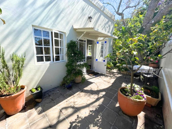 2 Bedroom Garden Cottage