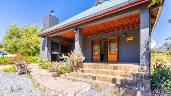 2 Bedroom Garden Cottage