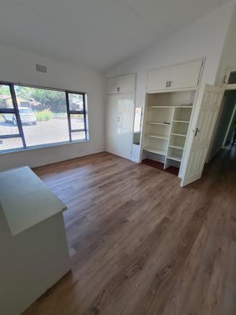 14.5  m² Commercial space