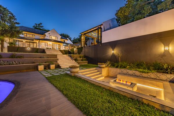 6 Bedroom House