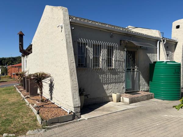 1 Bedroom Garden Cottage