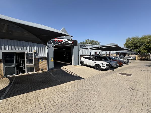 752  m² Industrial space