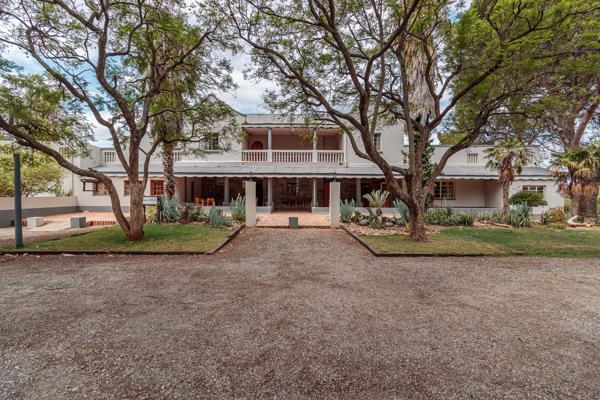 2 000  m² Commercial space