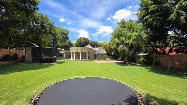 5 Bedroom House