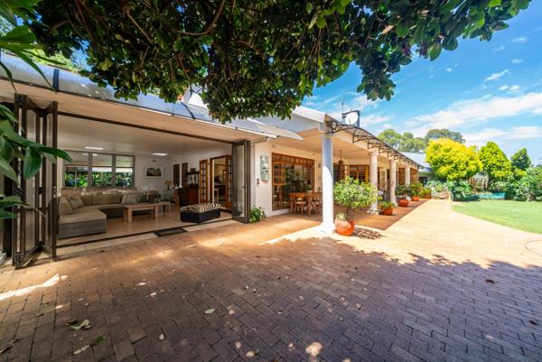 6 Bedroom House