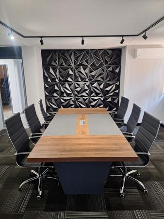 204  m² Office Space