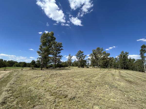 3 108 m² Land