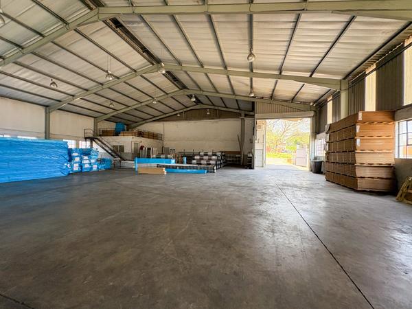 1 710  m² Industrial space