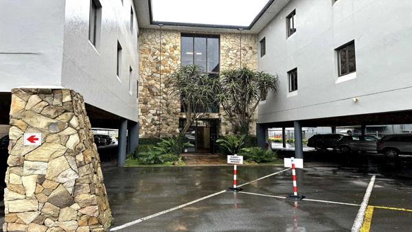 209  m² Office Space