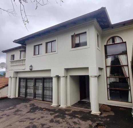 4 Bedroom Townhouse